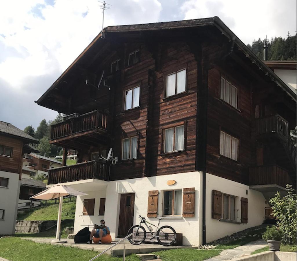 Ferienwohnung im Chalet Boubou Wiler Exterior foto